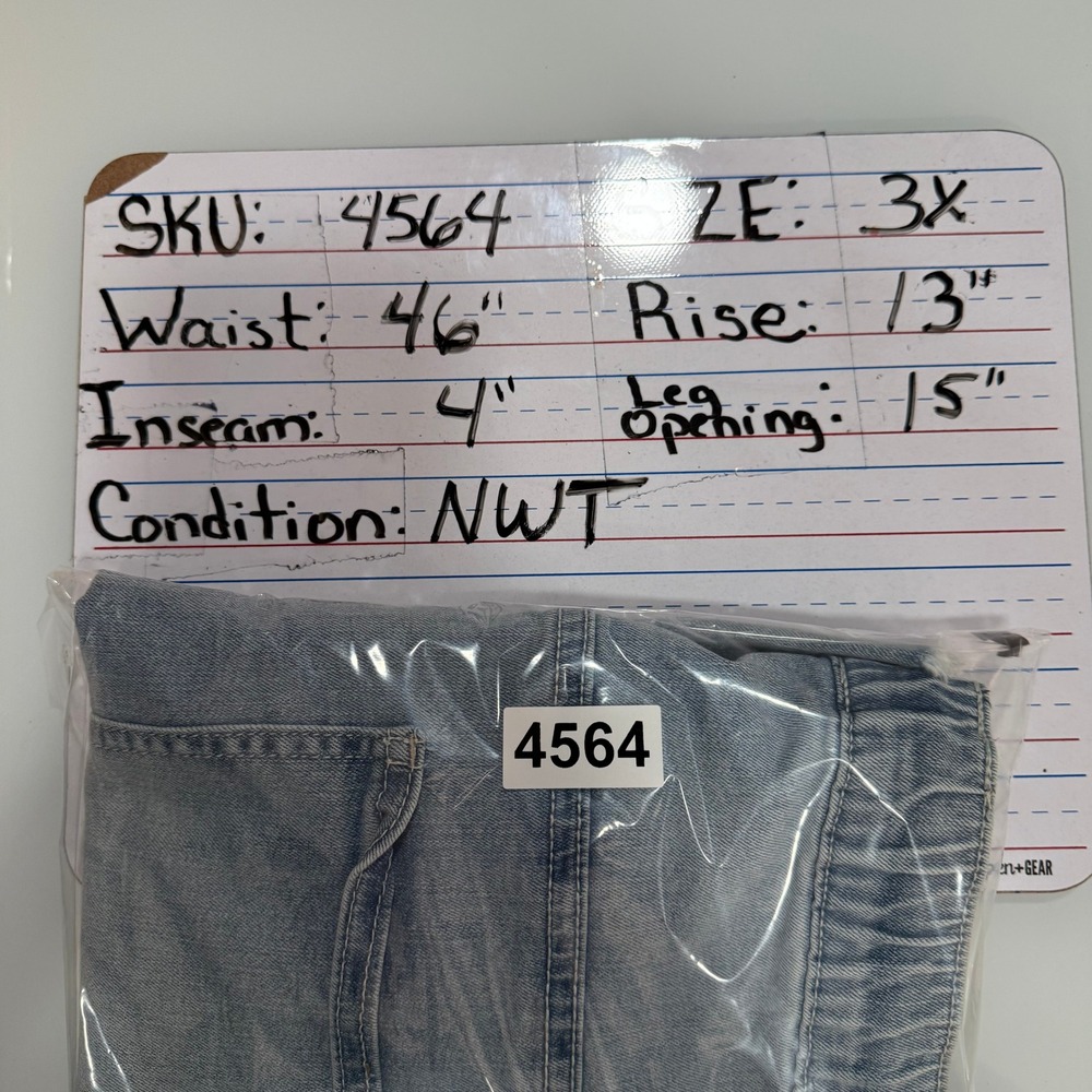Wallflower 3X Plus Size Denim Shorts Light Wash Drawstring Frayed Hem Summer NWT - Picture 7 of 7